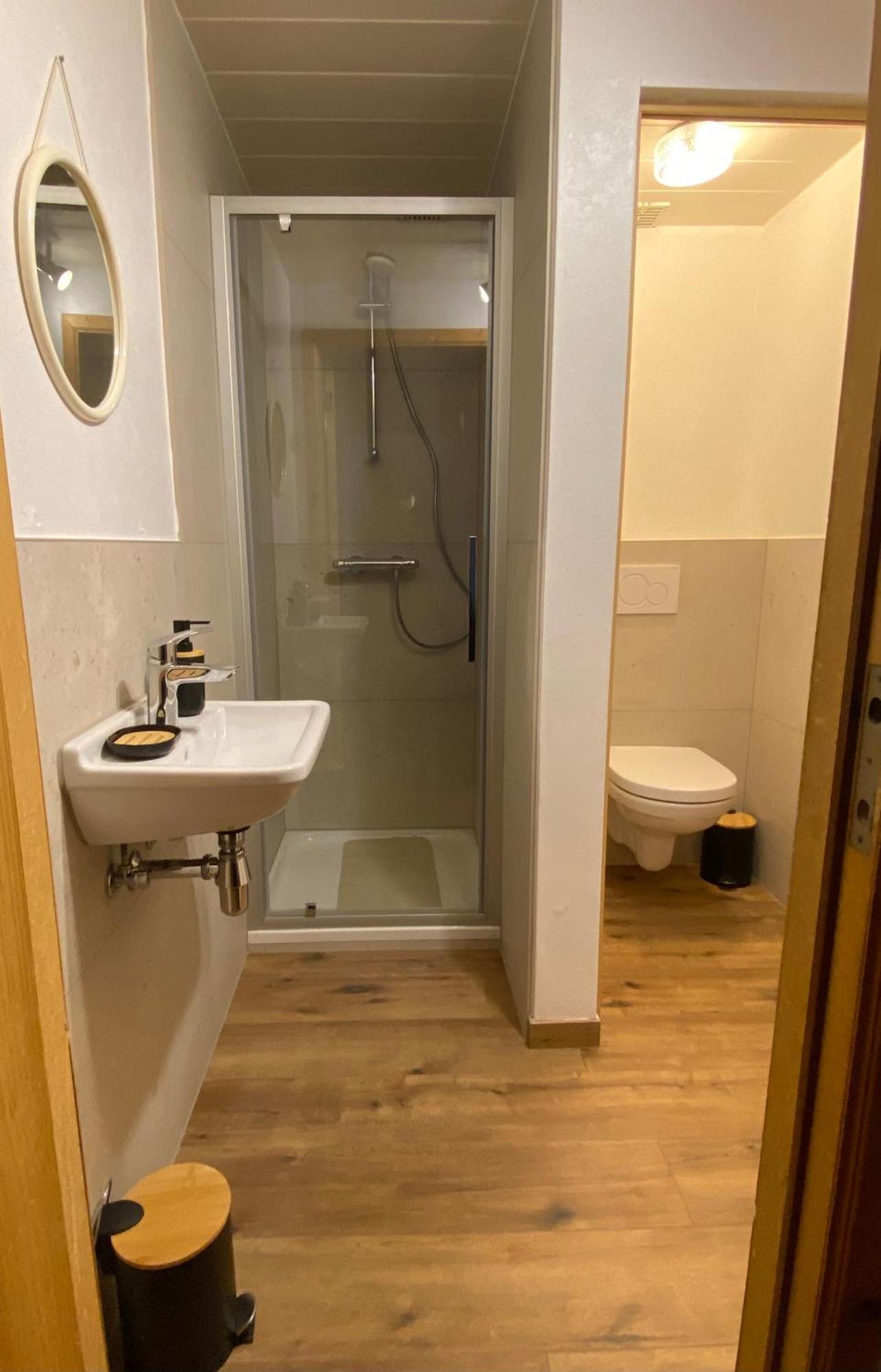 Aux 4 Chalets Bouillon Luaran gambar